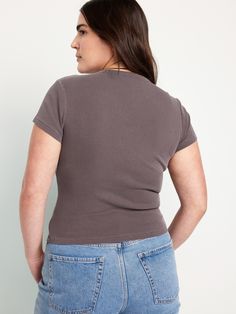 crew neck short sleeves snug fit hits at waist models are approx.  5'9" and wear sizes s (4), l (12) and xl (18) Beach Cruiser, Crop T Shirt, Cropped T Shirt, Knit Crop, Crop Tshirt, Petite Size, Snug Fit, Rib Knit, Ribbed Knit