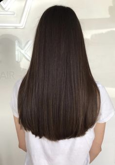 One Length Hair, Hair Colour Ideas, Hairstyles For Ladies, Haircuts For Long Hair With Layers, Hair Color Chocolate, Brown Hair Looks, Extension Hair, Colour Ideas, Haircuts For Medium Hair