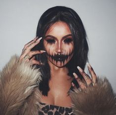 Halloween Costumes Women Scary, Make Up Diy, Makeup Zombie, Halloween Makeup Clown, Halloweenský Makeup, Halloween Make-up Looks, Holloween Makeup, Pumpkin Queen