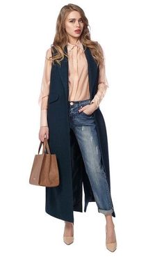 Sleeveless Blazer Outfit, Long Vest Outfit, Iranian Fashion, Venus Fashion, Cute Outfits With Jeans, Sleeveless Coat, Iranian Women Fashion, Winter Fashion Outfits Casual, Vest Outfits