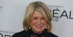 Photo via a katz/Shutterstock
Martha Stewart seems to have forgotten her left hand when packing for her most recent vacation trip. The celebrity figure shared some photos on her Instagram a few days ago of her most recent vacation to Namibia over Christmas. Three photos captured the same shot, just at different distances, and in all three of them, Stewart […]
The post Martha Stewart Accused Of Photoshopping Her Vacation Photos appeared first on Wide Open Country.