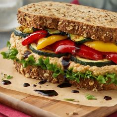 a sandwich with peppers and other vegetables on it