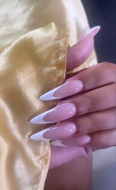 Long Oval Nails Acrylics, French Stiletto Nails, Long Oval Nails, Sarah Core, Nail Ideas Simple, Acrylic Toes, Drip Nails, Claw Nails, White Acrylic Nails