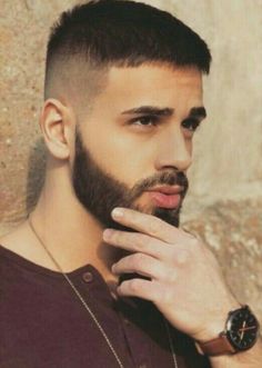 Growing Out Haircut, Military Haircuts Men, Bob Pendek, Very Short Hair Men, Improve Your Appearance, Medium Length Hairstyle, Short Hair With Beard, Beard Cuts, Male Haircuts Curly