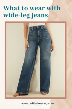 High Wide Jeans Outfit, Wide Leg Outfit Jeans High Waist, Vacation Jeans Outfit, Straight Leg Pants Outfit Casual, How To Wear 90s Jeans, Styling High Waisted Wide Leg Jeans, Fall Jeans Outfit Casual 2023, Denim Wide Leg Pants Outfit High Waist, Wide Legged Jeans Outfit Fall