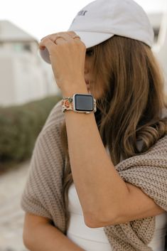 Foyer Floral Bring style to your Apple watch with a Walli watch band. Our watchbands are made of high-quality silicone for comfortable wear all day. Pair this band with the coordinating Foyer Floral case and wrist lanyard! Strap Design: Solid Cream Size: 38/40/41 mm - Fits wrists 5.5-7" longSize: 42/44/45 mm - Fits wrists 6-7.5" long *Shipped directly from Walli Cases* Green And Orange Flowers, Walli Cases, Floral Watches, Wrist Lanyard, Floral Cases, Plus Size Shopping, Strap Design, Hat Band, Apple Watch Band