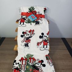 Snuggle up with the cutest couple of the season! 🎅🏻🎄 These Disney Mickey and Minnie Christmas Plush Throws are the perfect addition to your holiday decor. Made with soft polyester material and featuring an all-over pattern, they're perfect for the living room or bedroom. Machine washable and available in large size, they make a great gift for adults, kids, and teens alike. Get yours now and make your holidays even more magical! 🎁🎉 #DisneyChristmas #MickeyAndMinnie #HolidayBlanket Mickey And Minnie Christmas, Disney Mickey And Minnie, Holiday Blankets, Minnie Christmas, Peanuts Christmas, White Blanket, Christmas Plush, Mickey And Minnie, Classic Holiday