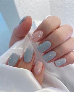 🌸 Embrace the freshness of spring with these stunning baby blue nail designs! 🌼 From delicate florals to minimalist elegance, baby blue nails are the perfect canvas for your springtime style. Get inspired and bring a touch of purity and sophistication to your manicure this season. 💅✨ #SpringNails #babyblueNails #NailArtInspo 🌷🌿 Nails January, January Nail, Money Nails, Nails Unique, Trends Nails, Unghie Nail Art, Nails Valentines, Baby Blue Nails