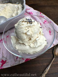 two bowls filled with ice cream on top of a table