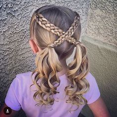 42 Fun and Easy Braided Hairstyles for Little Girls Girly Hairstyles, Easy Braided Hairstyles, Girl Hair Dos, Beauty Hair Color, Tutorial Hair, Colour Hair, Toddler Hairstyles Girl, Vlasové Trendy, Wacky Hair