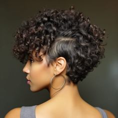 40 Adorable Black women short haircuts Trending This Year Short Box Braids Bob, Natural Tapered Cut, Black Women Short Haircuts, Women Short Hairstyles, Queen Of Hearts Makeup, Haircuts Trending, Curly Cuts, Hairstyles Trending, Black Women Short Hairstyles