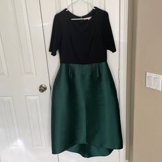 This Dress Was Purchased On Modcloth.Com It Looks Amazing As A Wedding Guest Or For The Holidays With Heels And A Sparkly Collared Necklace. Hi Low Cut. 3/4 Sleeve. Used Good Condition. Elegant Green Dress With 3/4 Sleeves, Black 3/4 Sleeve Dress For Wedding, Formal Green Dress With 3/4 Sleeves, Black 3/4 Sleeve Wedding Dress, Black 3/4 Sleeve Cocktail Dress, Green And Black Dress, Dresses Green, Mod Cloth Dresses, Modcloth Dresses