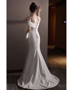 Get 10% off now! Buy elegant off shoulder white formal dress with split at cheap price online. Free stable shipping and pro custom service since 2009. White Off-shoulder Gown For Banquet, White Evening Dress With Straight Neckline, Elegant White Off-shoulder Dress, Elegant White Off Shoulder Dress With Sweetheart Neckline, Elegant White Off-shoulder Dress With Sweetheart Neckline, White Off-shoulder Evening Dress For Prom, Formal White Gown With Straight Neckline, White Formal Gown With Straight Neckline, White Gown With Straight Neckline For Formal Occasions