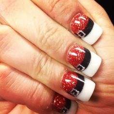 40+ Easy Christmas Nail Designs for a Holly Jolly Time - HubPages Nails Beach, Santa Nails, Nail Art Glitter, Her Nails