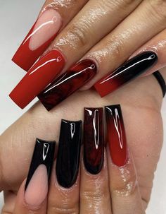 Red And Gray Nails Acrylic, Red N Black Nails Acrylic, Long Red And Black Acrylic Nails Design, Black And Red Acyrilics Nails, Long Acrylic Nails Red And Black, Nail Art Y2k Red, Ombré Red And Black Nails, Baddie Nail Art Black And Red, Back And Red Nails