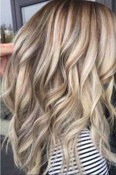 Blonde Balayage With Caramel Lowlights, Beautiful Blonde Hair, Cool Blonde Hair, Balayage Blonde, Front Lace Wigs Human Hair, Brown To Blonde, Hair Envy