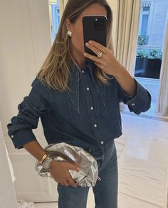 Canadian tuxedo (denim on denim) plus silver accessories. Such a classic look. Mary Ralph, Summer Fashion Accessories, Fasion Outfits, Cute Fall Outfits, Rabbit Hole, Autumn Outfit, Get Dressed, Daily Outfits, Look Fashion