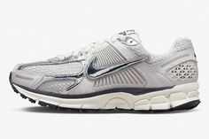 Wmns Nike Air Zoom Vomero 5 ‘Photon Dust Metallic Silver’ Nikes Nike, Nike Airmax 97, Nike Airmax 95, Nike Zoom Vomero 5, Retro Running Shoes, Nike X Travis Scott, Nike Vomero, Zoom Vomero 5, Vomero 5