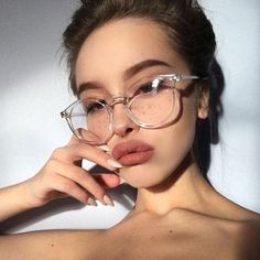 AESTHETIC SOFT GIRL TRANSPARENT ROUND GLASSES - Cosmique Studio Clear Glasses Frames, Round Glasses Frames, نظارات شمسية, Spectacles Frames