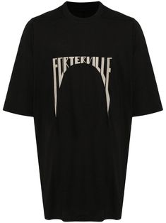 black/pearl organic cotton embroidered logo to the front crew neck short sleeves straight hem oversize Thanks For Your Service, Rick Owens Men, Mens Outfit Inspiration, Organic Materials, Custom Watch, T Shirt Vest, Men T Shirt, Black Pearl, Light Jacket