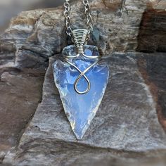 Unique Arrowhead Natural Stone Jewelry, Unique Arrowhead Jewelry With Natural Stones, Nickel-free Arrowhead Necklace Gift, Nickel-free Arrowhead Necklace For Gift, Nickel Free Arrowhead Necklace For Gift, Handmade Arrowhead Jewelry Gift, Bohemian Arrowhead Jewelry As Gift, Bohemian Arrowhead Jewelry Gift, Bohemian Arrowhead Jewelry As A Gift