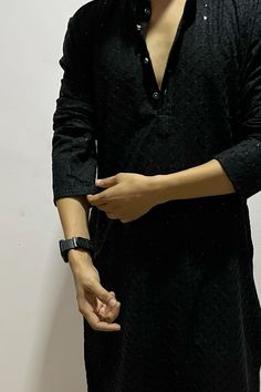 Boys Kurta Poses, Kurta Men Aesthetic, Kdrama Sketches, Aesthetic Kurta, Diwali Aesthetic, Mens Photography, Kurta Pattern, Man Dress Design