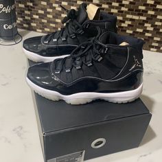 Air Jordan 11 Retro Size 7 , No Returns, Great Condition Jordan 4 Red, Air Jordan Xi, Shoes For School, Jordan 9 Retro, Air Jordan 9, Nike Air Jordan 11, Jordan 13 Retro, Air Jordan 12 Retro, Air Jordan 11 Retro