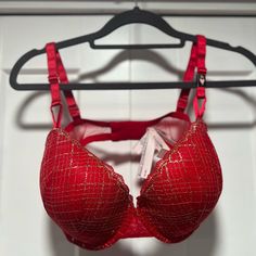 New With Tags Gorgeous Bra Any Questions, Ask :) Balconet Bra, High Neck Bra, Floral Bra, Bralette Crop Top, New Bra, Triangle Bralette, Racerback Bra, Demi Bra, Victoria Secret Bras