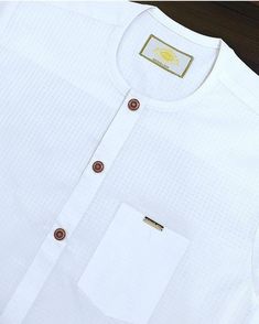 White Senator Styles For Men, African Men Fashion Shirts, Senator Styles For Men, Men Pants Pattern, Agbada Design, Senator Styles, T Shirt Sewing Pattern