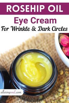 DIY Anti-aging under eye cream helps to reduce wrinkles, removes dark circles and firms skin. It is made with healing ingredients like rosehip oil, shea butter, frankincense oil which makes skin tight and glowing. Eye Cream For Wrinkles, Diy Eye Cream, Lotion For Oily Skin, Diy Anti Aging, Boost Collagen, Diy Kosmetik