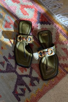 Deep olive leather-like thong sandals with a gorgeous bamboo detailed horsebit on the the center strap. ﻿*available at our Bandit location Dr Shoes, Mommy Style, Bora Bora, Stiletto Pumps, Shoe Closet, Footwear Design Women, Pretty Shoes, Shoe Lover, Thong Sandals