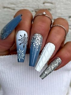 🌟 Winter Sparkle Press-On Nail Set 🌟 | 🎨 Handcrafted Blue & White Designs with Glitter & Snowflakes ❄️✨ Embrace the winter season with elegance and style using our Winter Sparkle Press-On Nail Set. Perfect for fashion-forward individuals who adore unique and eye-catching designs, this set brings the beauty of a snowy day right to your fingertips. Each nail is a piece of wearable art, meticulously handcrafted to enhance your winter wardrobe. 🔹 Key Features & Highlights: 🎨 Artistic Designs: E Christmas Gel Nails, Snowflake Nails, Winter Nail Designs, New Year's Nails