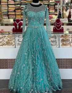 Frock Design For Stitching, Engagement Dress For Bride, Girls Velvet Dress, Party Wear Gowns, Indian Wedding Gowns, Long Gown Design, Couple Wedding Dress