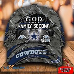 this hat is designed to look like the team's uniform for the cowboys football team