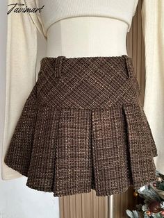 41948927950895|41948927983663|41948928016431 Japanese Preppy, Skirt Kawaii, High Waist Pleated Skirt, High Waisted Pleated Skirt, 2000s Aesthetic, Skirts Women, Dress Women Elegant, Harajuku Streetwear, Plaid Fashion