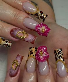 Nails Hawaii, Nails Cheetah, Hawaii Nails, Girly Y2k, Cheetah Print Nails, Nails Flower, Cheetah Nails, Punk Nails