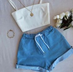 Crop Top Outfits Summer, Teen Fashion Trends, Summer Outfits For Teens, Cute Lazy Outfits, Cute Comfy Outfits, Baggy Pants, Teenage Fashion Outfits, Classic Outfits