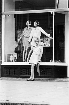 London Spy, Apple Boutique, Beatles Apple, 1960s London, 1960s Dresses, Fashion Garments, Swinging 60s, Swinging London, 1960's Fashion