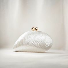 Shell Clutch Bag | Wedding Clutch | Clutch Bag | Bride Handbag | Hen Party | Engagement Bag Shell White Clutch Bag 22cm x 12cm x 7cm 💰30-day Money Back Guarantee ✈️Free & Fast Shipping 👌High Quality Products Bride Handbag, Ivory Clutch, Shell Clutch, Wedding Event Dresses, Clutch Bag Wedding, Rock Wedding, White Clutch, Party Clutch, Wedding Clutch