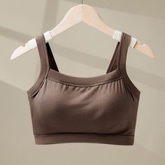 Season:Summer; Fabric:Polyester; Sleeve Length:Sleeveless; Look After Me:Wet and Dry Cleaning,Washable,Machine wash; Gender:Women's; Style:Basic; Elasticity:Micro-elastic; Tops Type:Tank Top; Details:Chest pads; Top Length:Regular; Fit Type:Regular Fit; Pattern:Plain; Neckline:Crew Neck; Front page:FF; Listing Date:04/16/2024; Production mode:External procurement Style Basic, Plain Black, Black Sleeveless, Chest Pad, Wet And Dry, Summer 2024, Season Summer, Women's Style, Brown And Grey