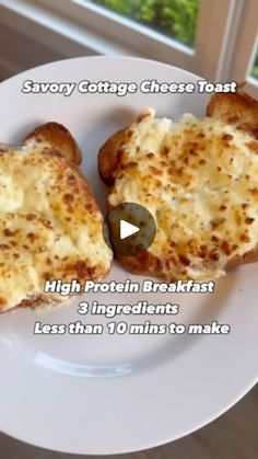 two pieces of pizza on a plate with the words, savory cottage cheese toast high protein breakfast 3 ingredients less than 1 0 mins to make