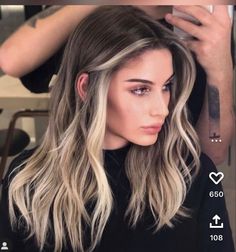 Dramatic Hair, Hair Color Streaks, Money Piece, Honey Blonde Hair, Ash Blonde Hair, Brown Hair Balayage, Blonde Hair Inspiration, Blonde Hair Looks, Brown Blonde Hair