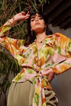 Botanical Fashion, Painted Florals, Happy Woman Day, Black Entrepreneurs, Statement Blouse, Color Blocking Outfits, Draping Fashion, Banana Boat, Checked Blouse