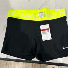 3 Inch Dri Fit Short Nike Tempo Shorts, Nike Tempo, Nike Yellow, Nike Pro Shorts, Nike Swoosh Logo, Running Shorts Women, Tennis Skirts, Nike Dri Fit Shorts, Nike Running Shorts