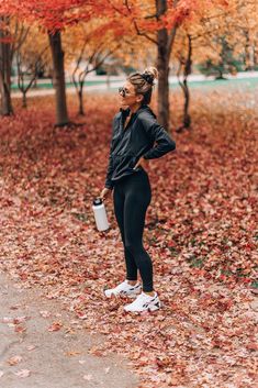 Wellness Wednesday: Volume 4 // Post Vacation Detox Tips | Cella Jane Fitness Outfits, Trening Fitness, Workout Fits