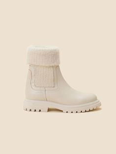 Composition : cowhide + polyester mixed spinningColor : beigeCountry of Origin : Turkey Chelsea Boots Beige, Boots Beige, Shoes Boots Ankle, Boot Shoes Women, Chelsea Boots, Chelsea, Shoe Boots, Composition, Women Shoes