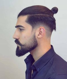 Skin Fade Pompadour, Skin Fade Hairstyle, Hairstyles For Teenage Guys, Fade Haircut Designs, Undercut Styles