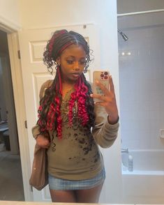 Clairecore Clothes, Braid Styles For Light Skin, Peakboo Braids With Curly Ends, Pink Layered Braids, Hair Inspo Color Braids, Black N Pink Braids, Types Of Braids Black Women, Braid Ideas With Color, Protective Hairstyles Braids With Beads