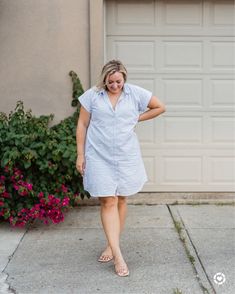 This dress is perfect for casual Friday workwear, plus it’s on sale! I am wearing a size large. Follow me in the @LIKEtoKNOW.it shopping app to shop this post and get my exclusive app-only content! @shop.ltk http://liketk.it/3lJje #loftimist #loveloft #shirtdress #summerworkwear #casualfriday #midsizeblogger #midsizestyle #curvyconfidence Summer Work Wear, Midsize Style, Workwear Fashion, Casual Friday, Professional Outfits, Shirtdress, Summer Dresses For Women