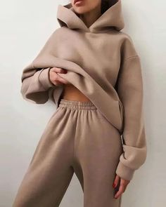 Lasaky - Long Sleeve Hooded Top and Pocket Pants Set Celana Fashion, Sweat Sets, Mid Waist Pants, Effortlessly Chic Outfits, Sweat Set, England Fashion, Sweat Hoodie, Winter Hoodies, Tracksuit Set